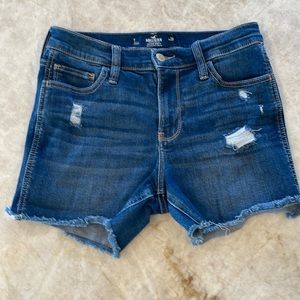Hollister Mid Rise Shorts